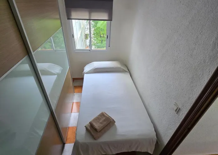 El Tardon, Triana 아파트 세비야